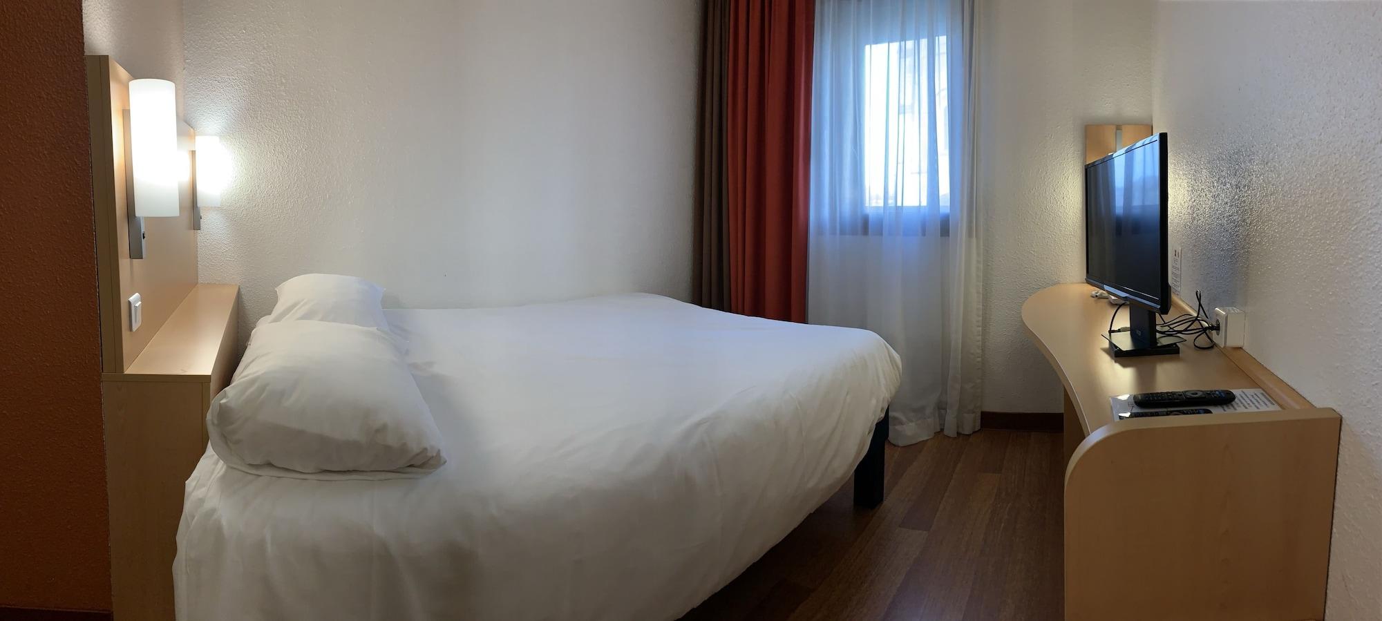 מלון Ibis Saint Quentin Basilique מראה חיצוני תמונה