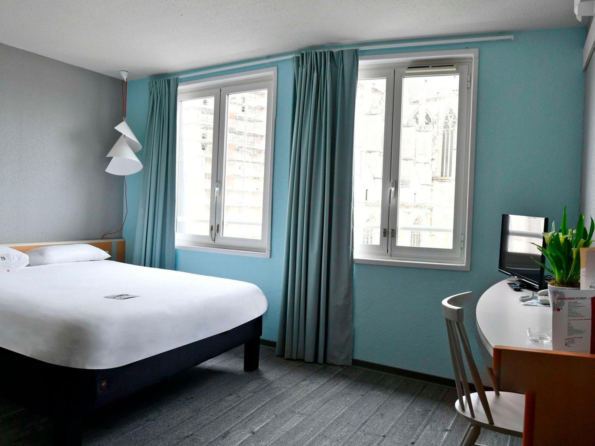 מלון Ibis Saint Quentin Basilique מראה חיצוני תמונה